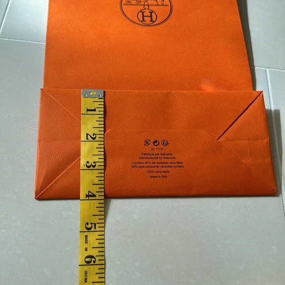 Hermes gift bag with ribbon - Picture 3 of 4